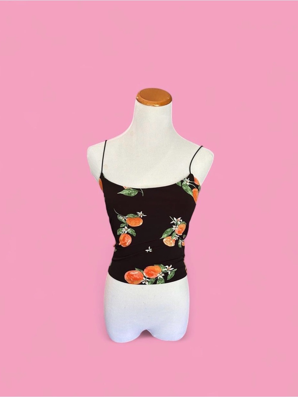 leith black tank top